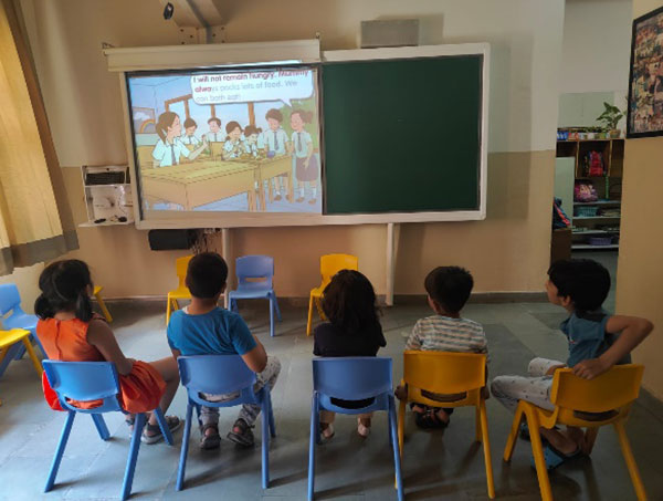 American Montessori Public School