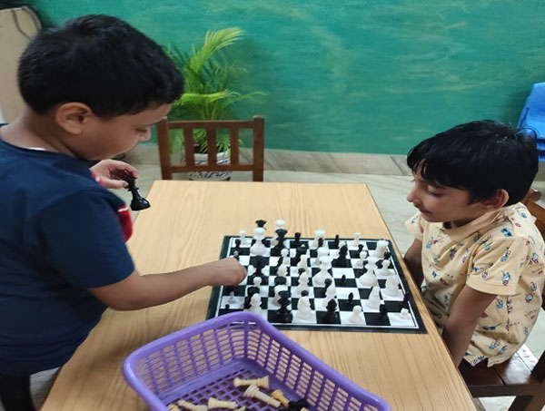 American Montessori Public School