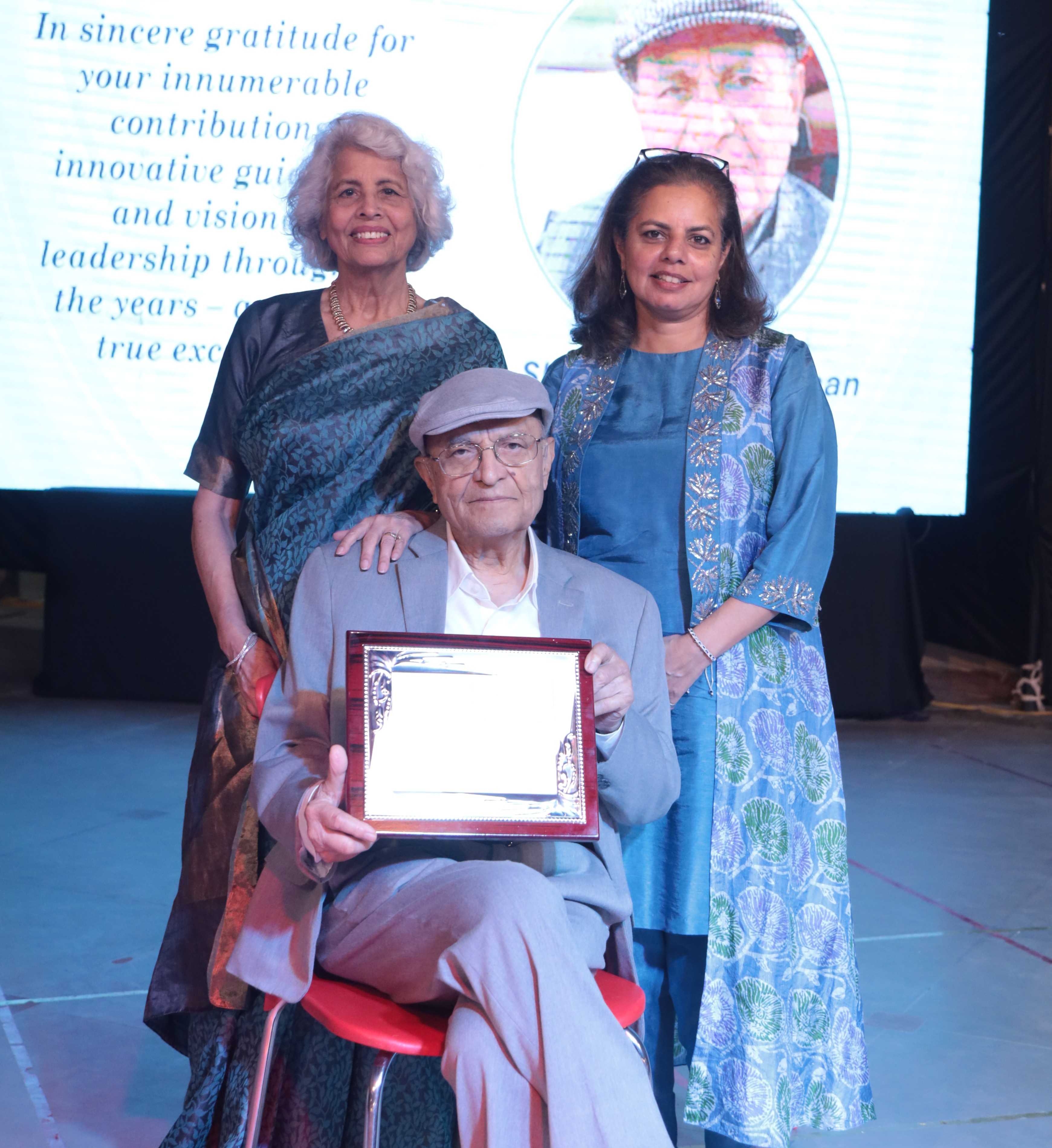 American Montessori Public School