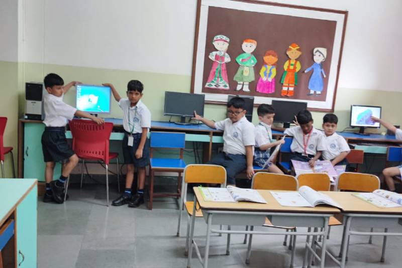 American Montessori Public School