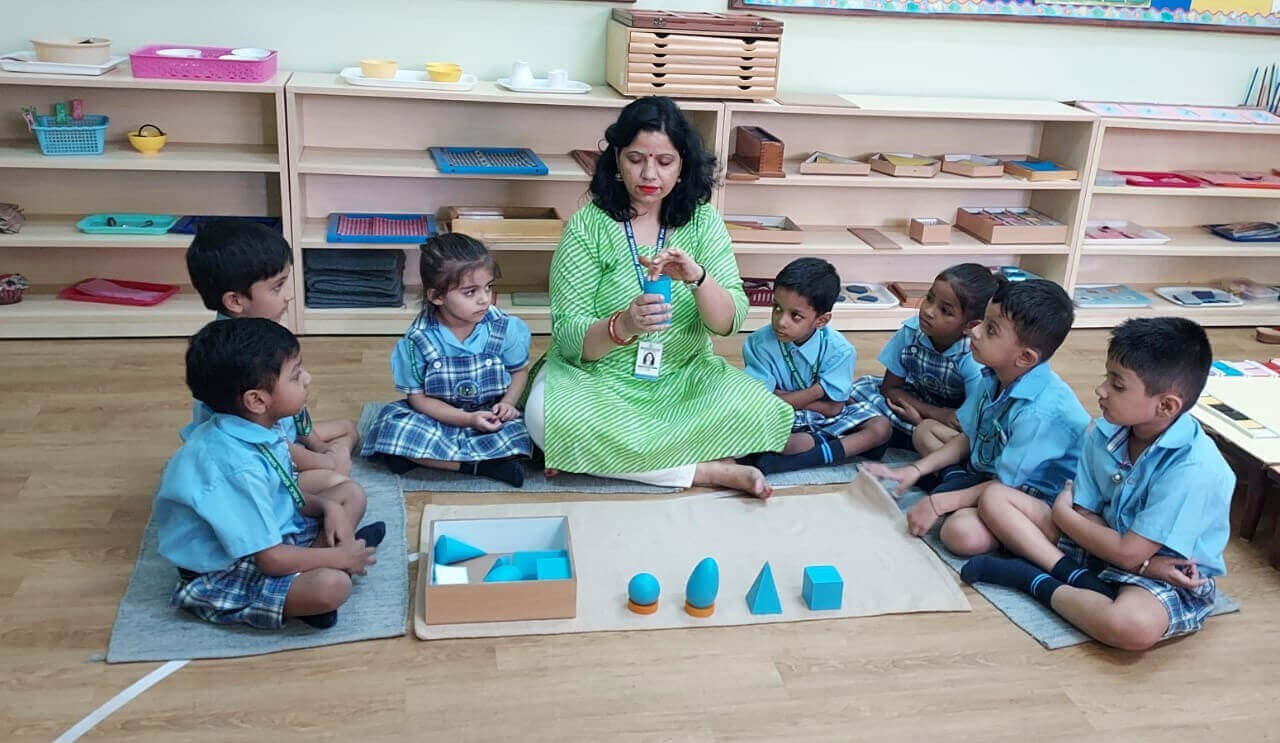 American Montessori Public School